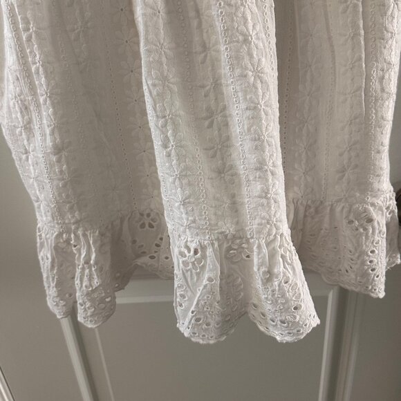 White Eyelet Lace Ruffle Sleeve Dress By The Clothing Company L - Picture 6 of 8